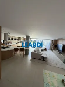 Casa de Condomínio com 4 Quartos à venda, 390m² no Alphaville, Santana de Parnaíba
