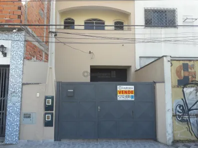 Sobrado com 5 Quartos à venda, 215m² no Vila Carvalho, Sorocaba