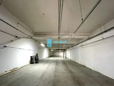 Prédio Comercial para alugar, 1100m² no Indianópolis, São Paulo