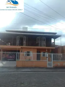 Casa com 5 Quartos à venda, 380m² no Centro, Camboriú