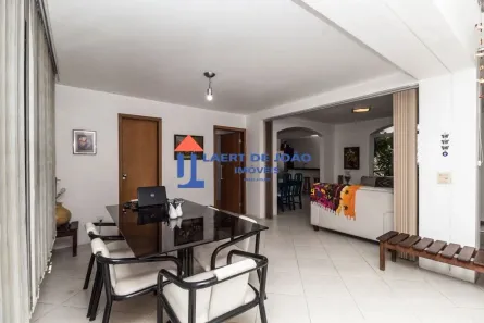 Imóvel Comercial com 4 Quartos para venda ou aluguel, 220m² no Campo Belo, São Paulo