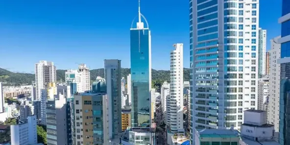 Apartamento com 3 Quartos à venda, 151m² no Pioneiros, Balneário Camboriú