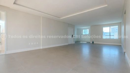 Apartamento com 3 Quartos à venda, 135m² no Centro, Balneário Camboriú