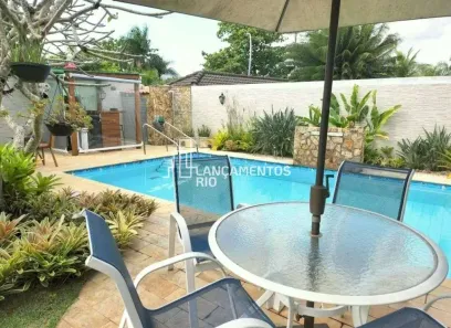 Casa com 5 Quartos à venda, 400m² no Barra da Tijuca, Rio de Janeiro