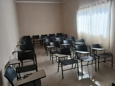 Ponto Comercial para alugar, 250m² no Jardim Satélite, São José dos Campos