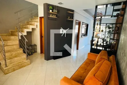 Casa com 3 Quartos à venda, 240m² no Jardim Sabará, Porto Alegre
