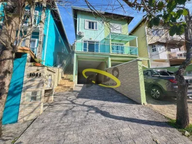Casa de Condomínio com 3 Quartos à venda, 140m² no Jardim Rio das Pedras, Cotia