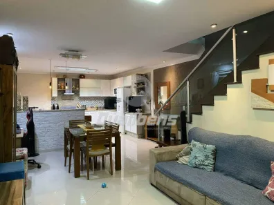 Sobrado com 3 Quartos à venda, 186m² no Parque São Vicente, Mauá