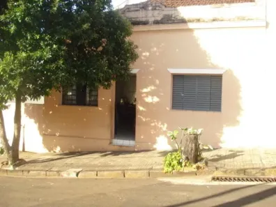 Imóvel Comercial com 4 Quartos à venda, 221m² no Centro, São Carlos