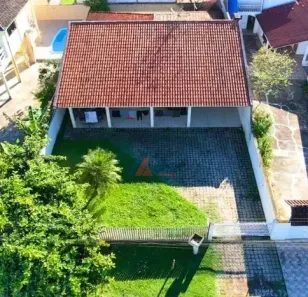 Casa com 3 Quartos à venda, 200m² no Balneário Coroados, Guaratuba