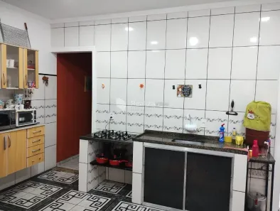 Casa com 2 Quartos à venda, 135m² no Piracangaguá, Taubaté