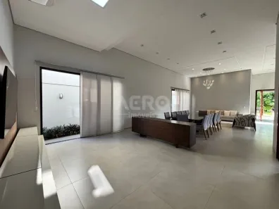 Casa de Condomínio com 3 Quartos à venda, 290m² no Vila Aviação, Bauru