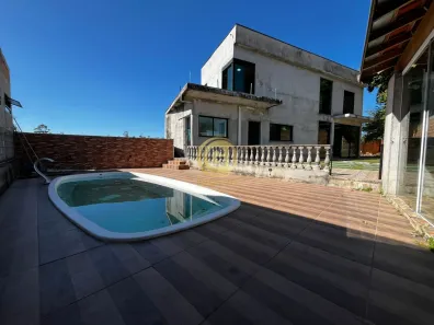 Sobrado com 2 Quartos à venda, 107m² no Jardim Alvorada, Jacareí