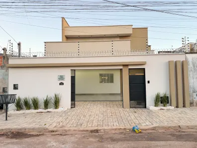 Casa com 4 Quartos à venda, 150m² no Plano Diretor Sul, Palmas