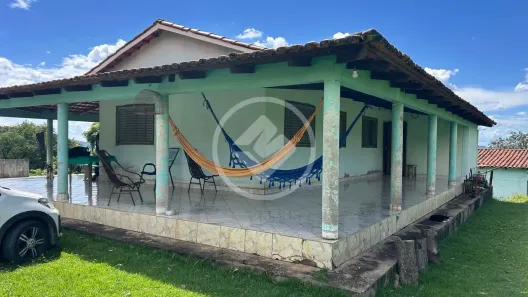 Fazenda/Sítio com 3 Quartos à venda, 165m² no Centro, Morro Agudo de Goiás