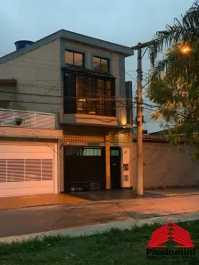 Sobrado com 5 Quartos à venda, 230m² no Jardim Guanca, São Paulo