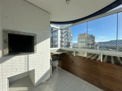 Apartamento com 3 Quartos para alugar, 110m² no Itacorubi, Florianópolis