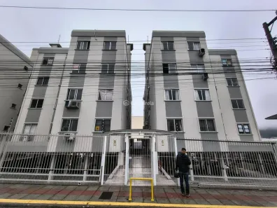 Apartamento com 2 Quartos para alugar, 50m² no Nossa Senhora do Rosário, São José