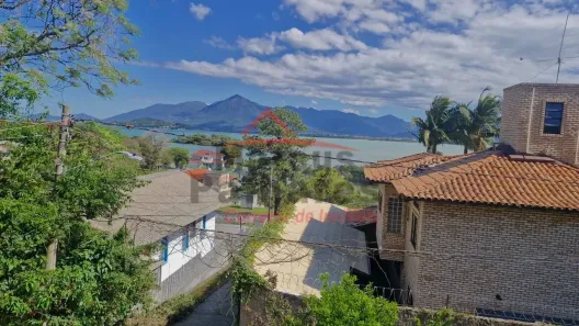 Apartamento com 4 Quartos à venda, 241m² no Ponta de Baixo, São José