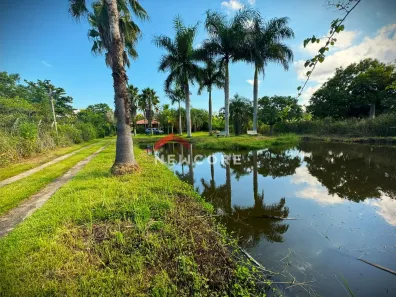 Fazenda/Sítio com 4 Quartos à venda, 331m² no Aparecidinha, Sorocaba