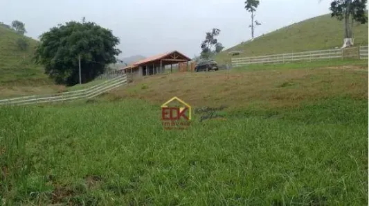 Fazenda/Sítio com 2 Quartos à venda, 50m² no Zona Rural, Paraibuna