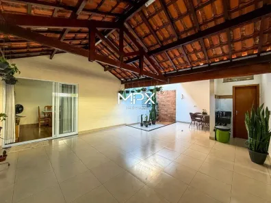 Casa com 2 Quartos à venda, 117m² no Nova Pompéia, Piracicaba