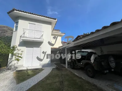 Casa com 5 Quartos à venda, 263m² no São Francisco, Niterói