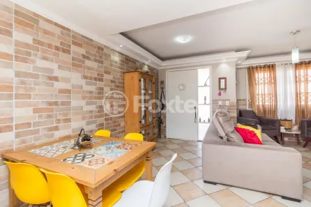 Casa de Condomínio com 2 Quartos à venda, 87m² no Hípica, Porto Alegre