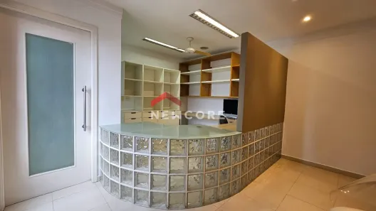 Sala Comercial à venda, 64m² no Vila Mathias, Santos
