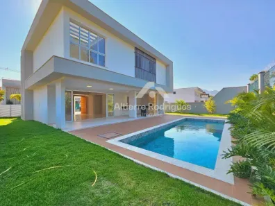 Casa de Condomínio com 4 Quartos à venda, 315m² no Jacuhy, Serra