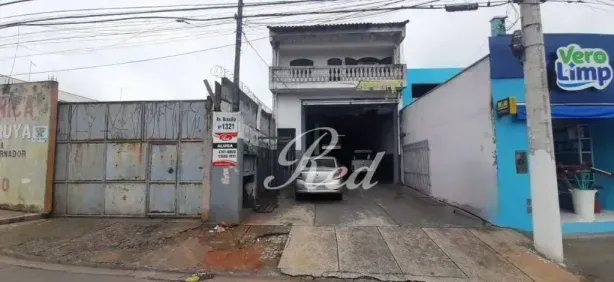 Ponto Comercial para alugar, 245m² no Vila Urupês, Suzano
