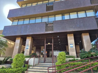 Sala Comercial com 7 Quartos à venda, 175m² no Santana, Porto Alegre