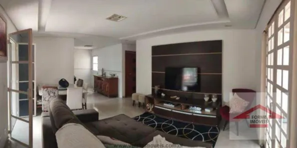 Casa com 3 Quartos à venda, 256m² no Vila Progresso, Jundiaí