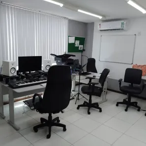 Sala Comercial com 2 Quartos para alugar, 52m² no Rio Vermelho, Salvador
