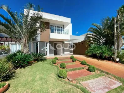 Sobrado com 3 Quartos à venda, 174m² no XANGRI-LÁ, Xangri-lá