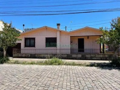 Casa com 3 Quartos à venda, 130m² no Rio Branco, Caxias do Sul