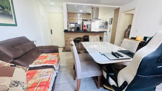 Apartamento com 3 Quartos à venda, 80m² no Centro, Florianópolis