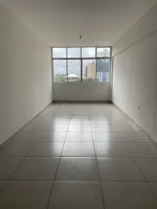 Prédio Comercial para alugar, 64m² no Zona 01, Maringá