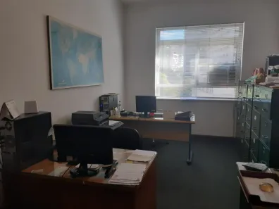 Ponto Comercial para alugar, 177m² no República, São Paulo
