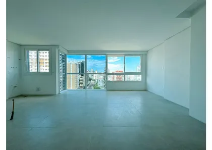 Apartamento com 3 Quartos à venda, 110m² no Centro, Torres