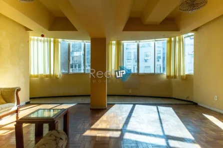 Apartamento com 3 Quartos à venda, 122m² no Copacabana, Rio de Janeiro