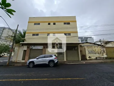 Apartamento com 3 Quartos para alugar, 90m² no Santa Mônica, Uberlândia