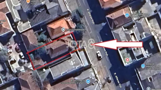 Lote/Terreno à venda, 385m² no Rebouças, Curitiba
