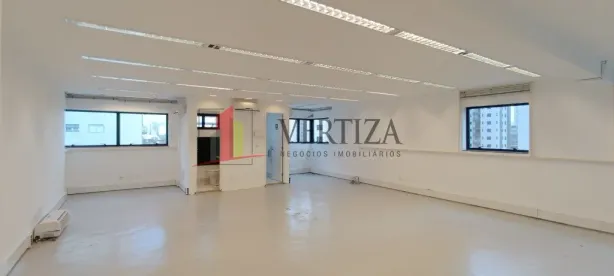 Sala Comercial à venda, 155m² no Vila Olímpia, São Paulo