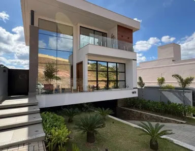 Casa de Condomínio com 4 Quartos à venda, 580m² no Salvaterra, Juiz de Fora