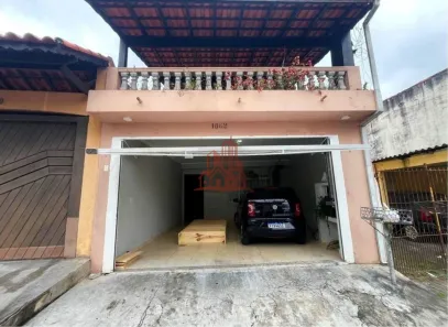 Sobrado com 3 Quartos à venda, 150m² no Jardim Leonor, Cotia
