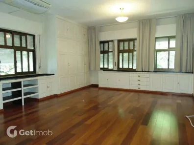 Casa com 3 Quartos à venda, 500m² no Pacaembu, São Paulo