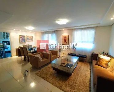 Apartamento com 4 Quartos à venda, 187m² no Ibituruna, Montes Claros