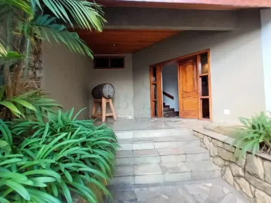 Casa com 5 Quartos à venda, 438m² no São Benedito, Poços de Caldas