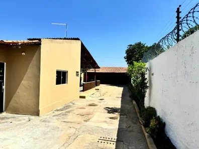 Casa com 2 Quartos à venda, 180m² no Fátima, Teresina